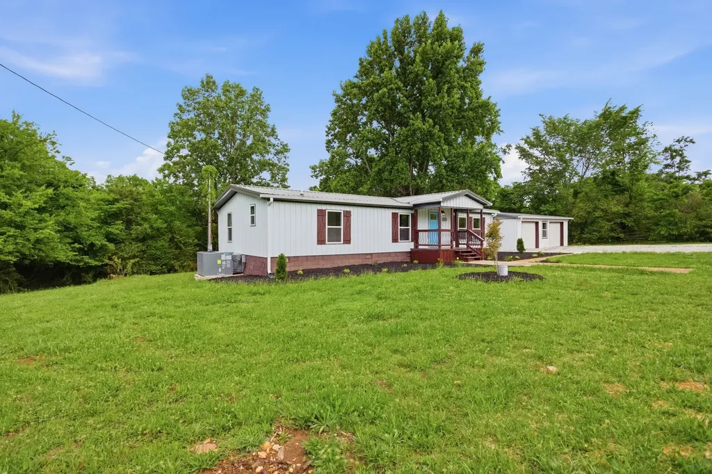8498 Crawley Hill Road Mount Pleasant TN 38474