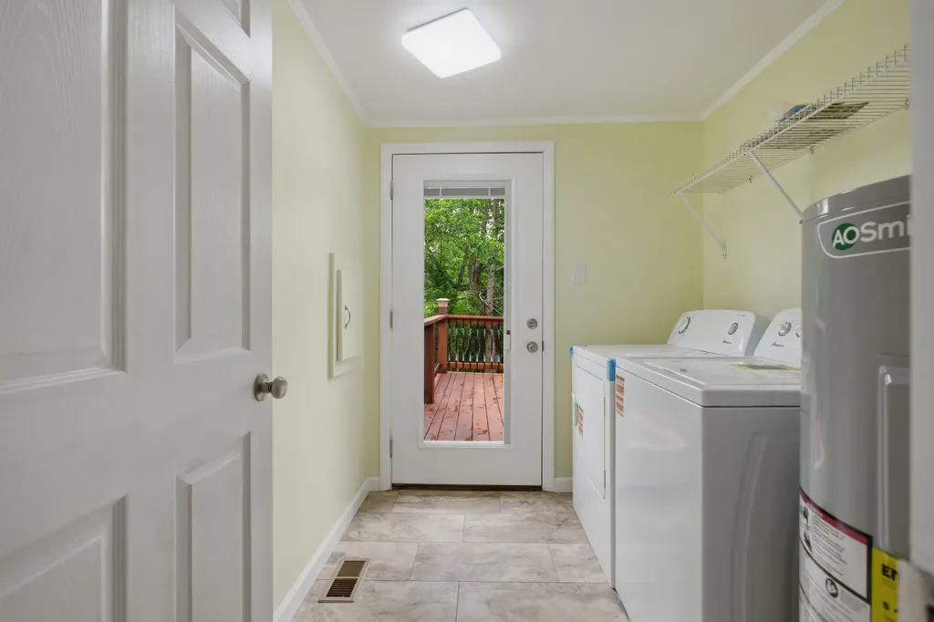 8498 Crawley Hill Road Mount Pleasant TN 38474