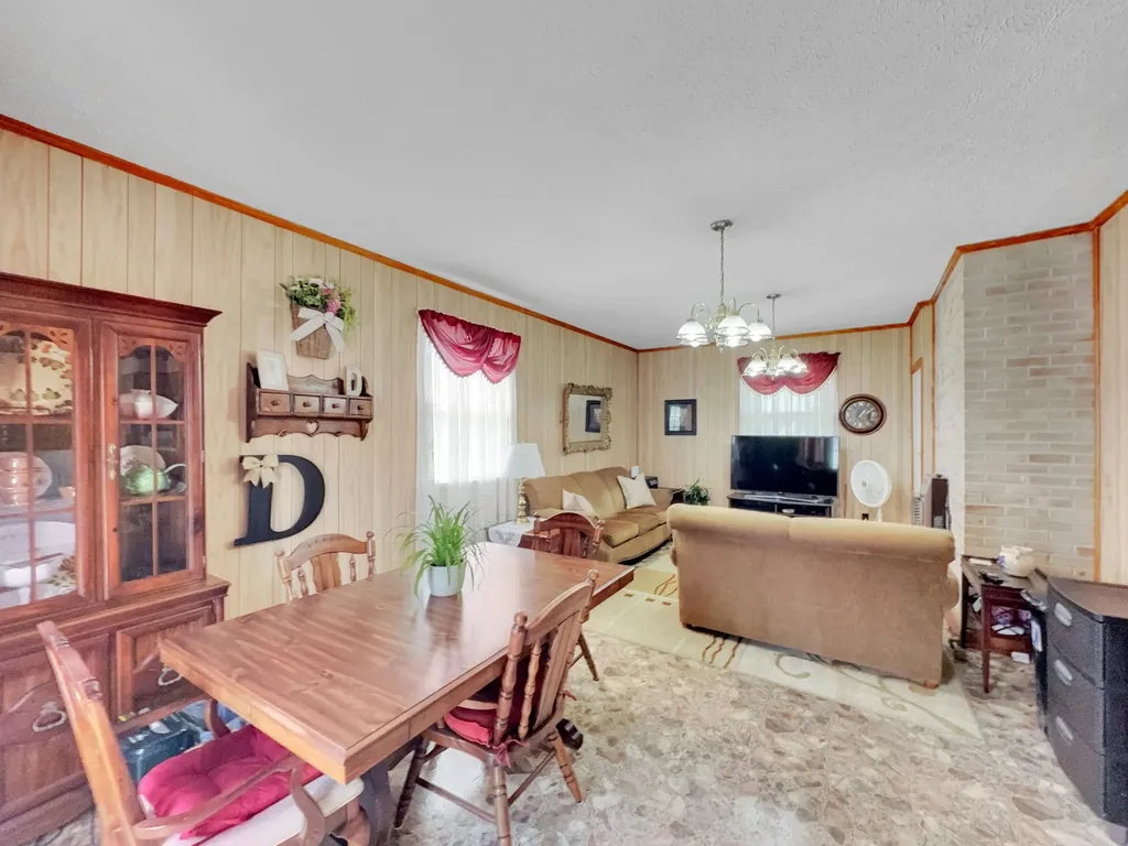 1358 Dry Branch Road Dixon Springs TN 37057