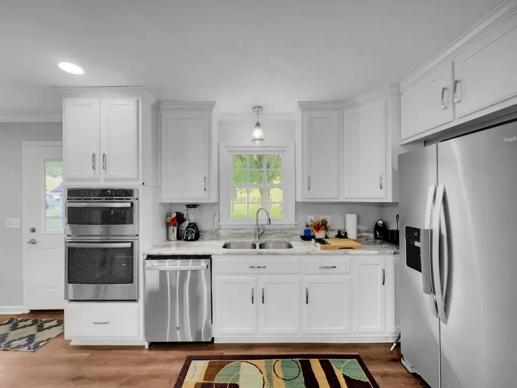 1358 Dry Branch Road Dixon Springs TN 37057