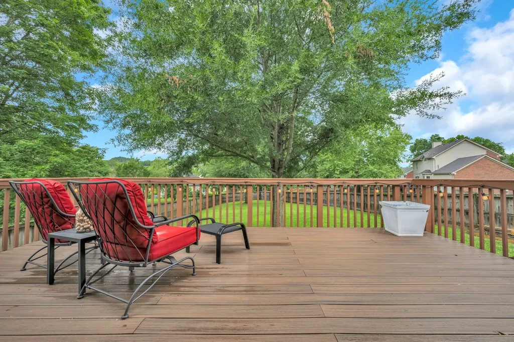7824 Farmington Place Nashville TN 37221