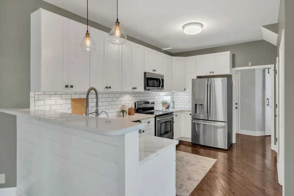 7824 Farmington Place Nashville TN 37221