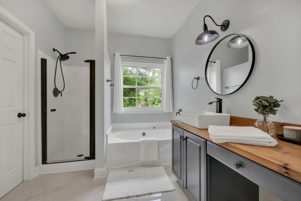 7824 Farmington Place Nashville TN 37221