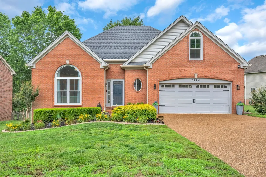 7824 Farmington Place Nashville TN 37221