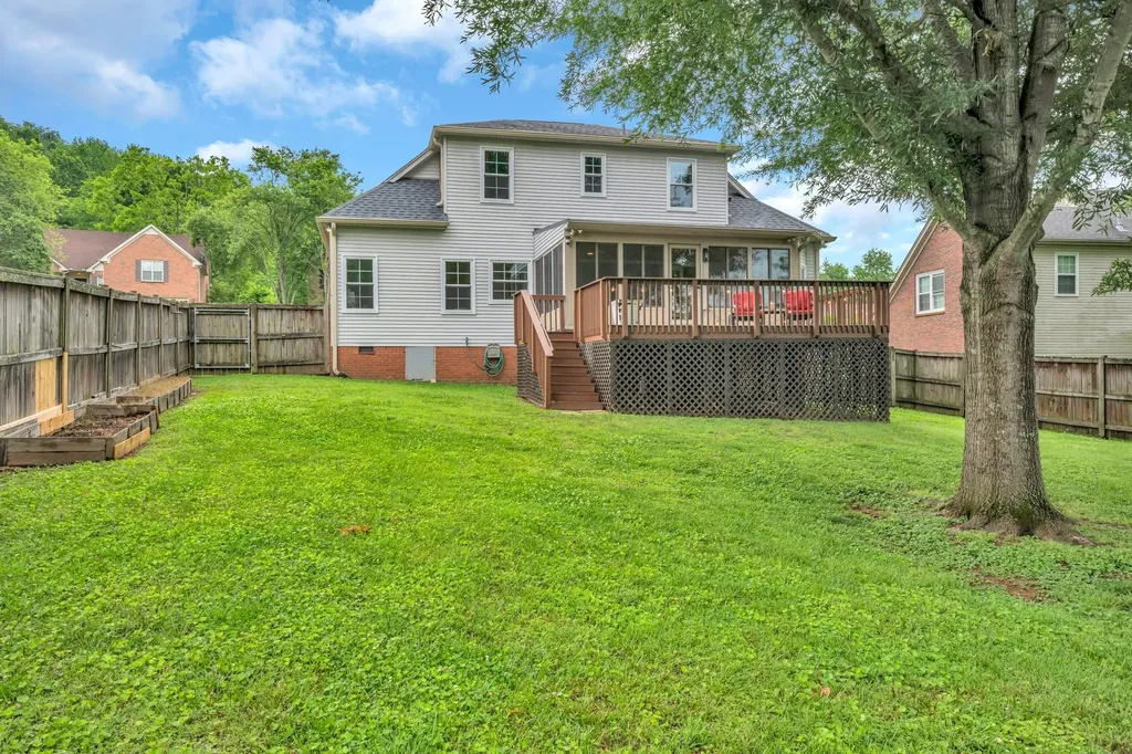 7824 Farmington Place Nashville TN 37221