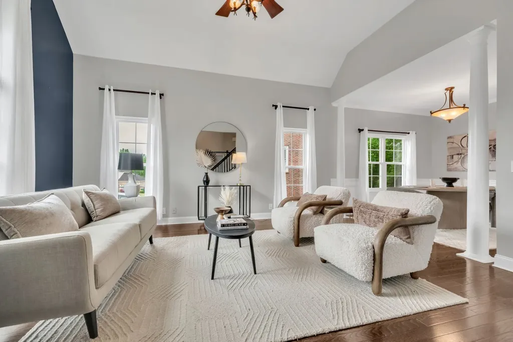 7824 Farmington Place Nashville TN 37221