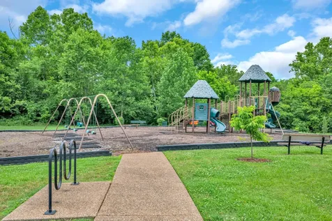 7824 Farmington Place Nashville TN 37221