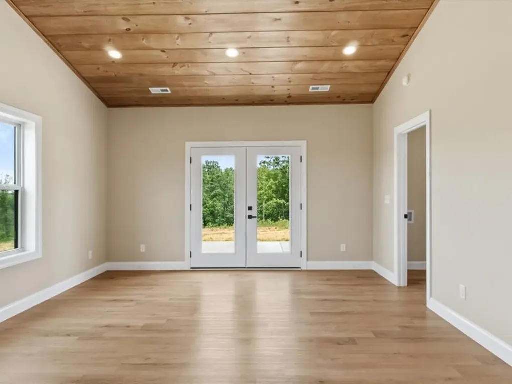 1461 Little Swan Creek Hohenwald TN 38462