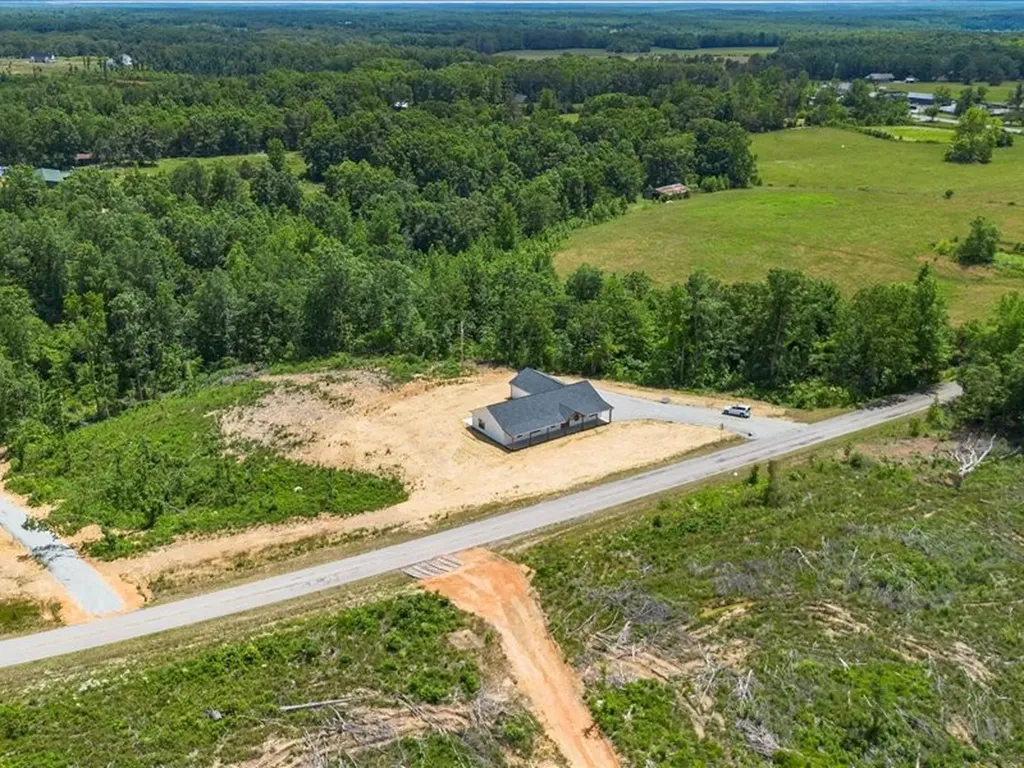 1461 Little Swan Creek Hohenwald TN 38462