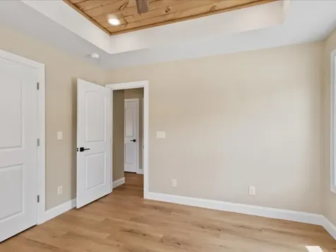 1461 Little Swan Creek Hohenwald TN 38462