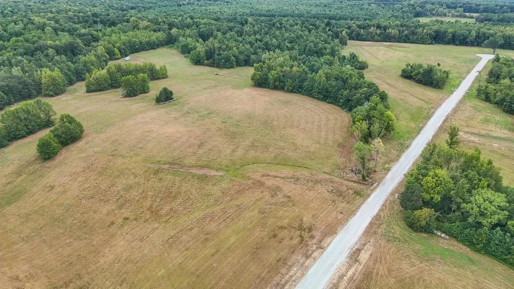 0 Highway 641 Holladay TN 38341