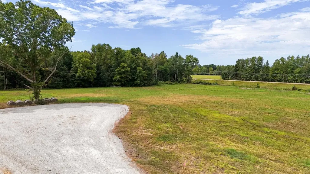 0 Highway 641 Holladay TN 38341