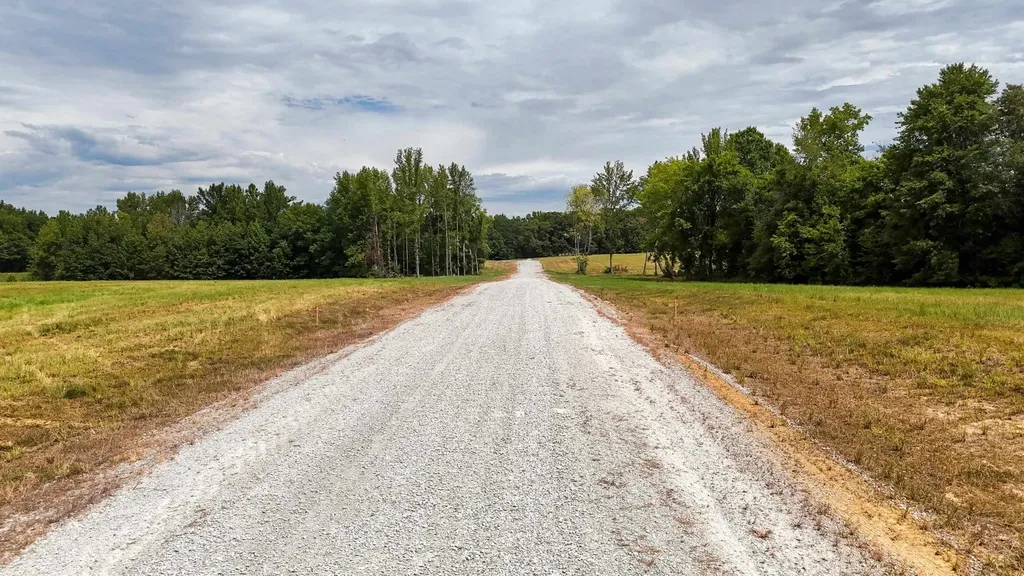 0 Highway 641 Holladay TN 38341