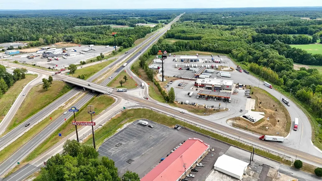 0 Highway 641 Holladay TN 38341