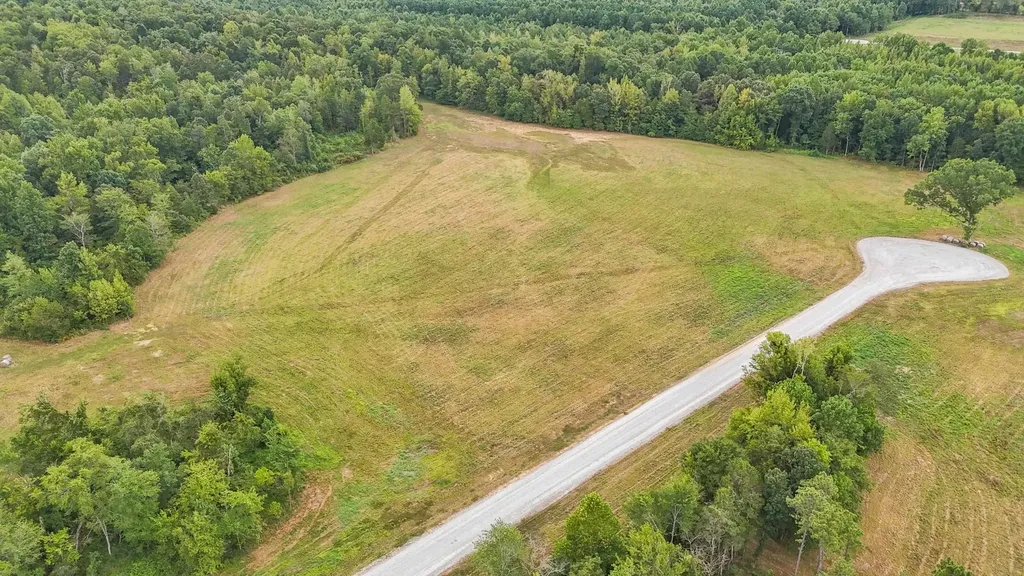 0 Highway 641 Holladay TN 38341