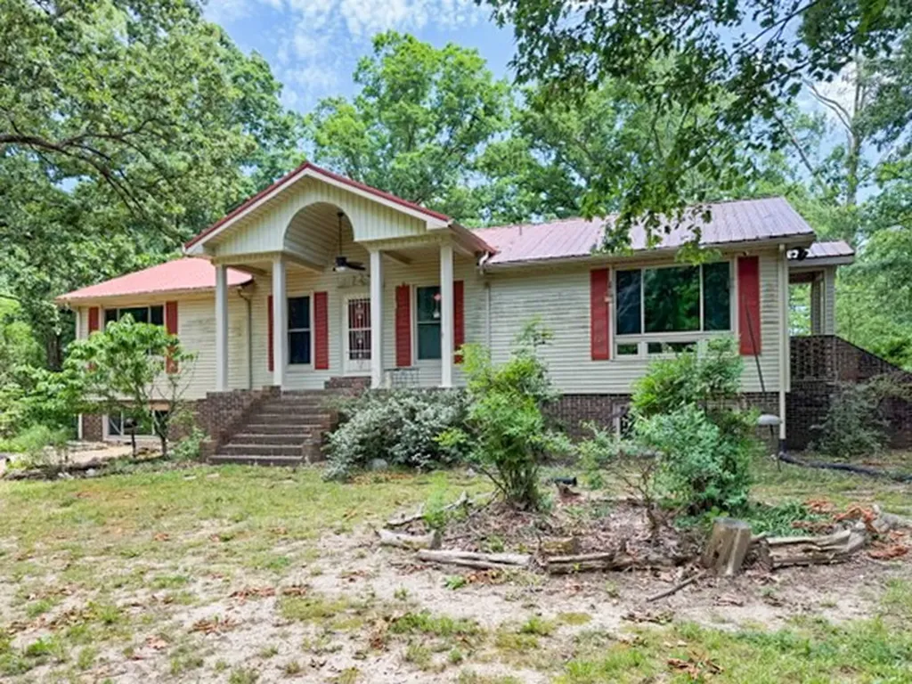 1045 Highland Drive Dickson TN 37055