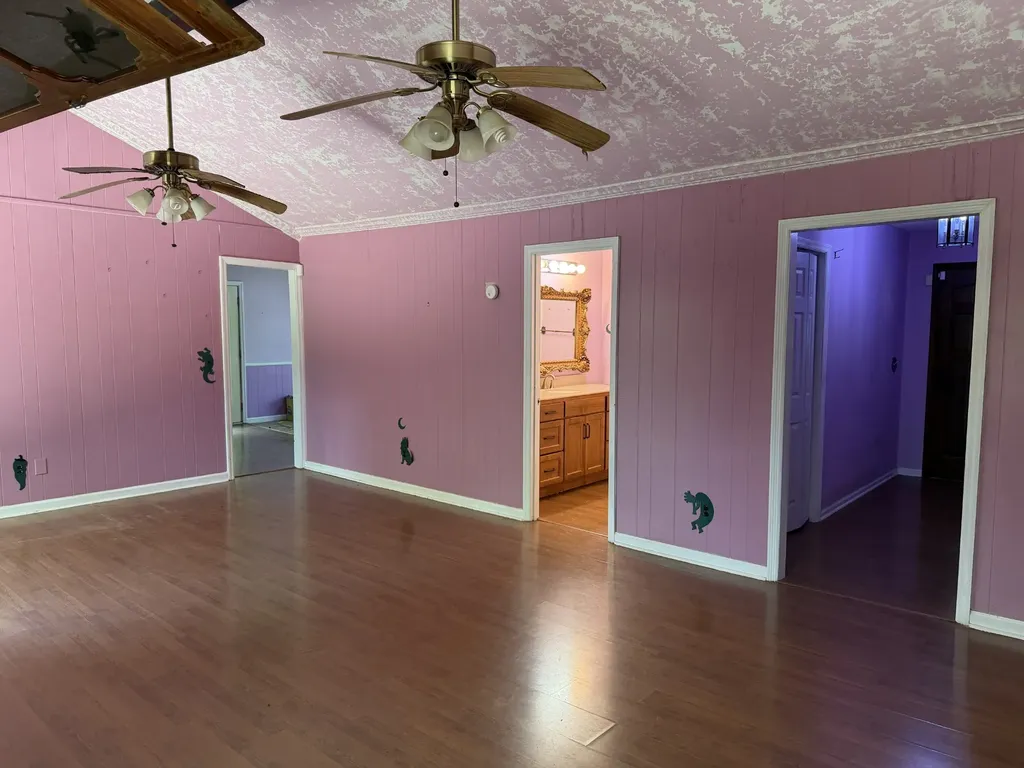 1045 Highland Drive Dickson TN 37055