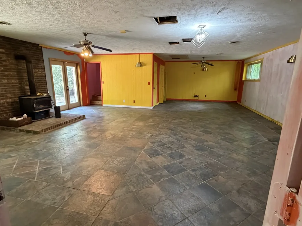 1045 Highland Drive Dickson TN 37055