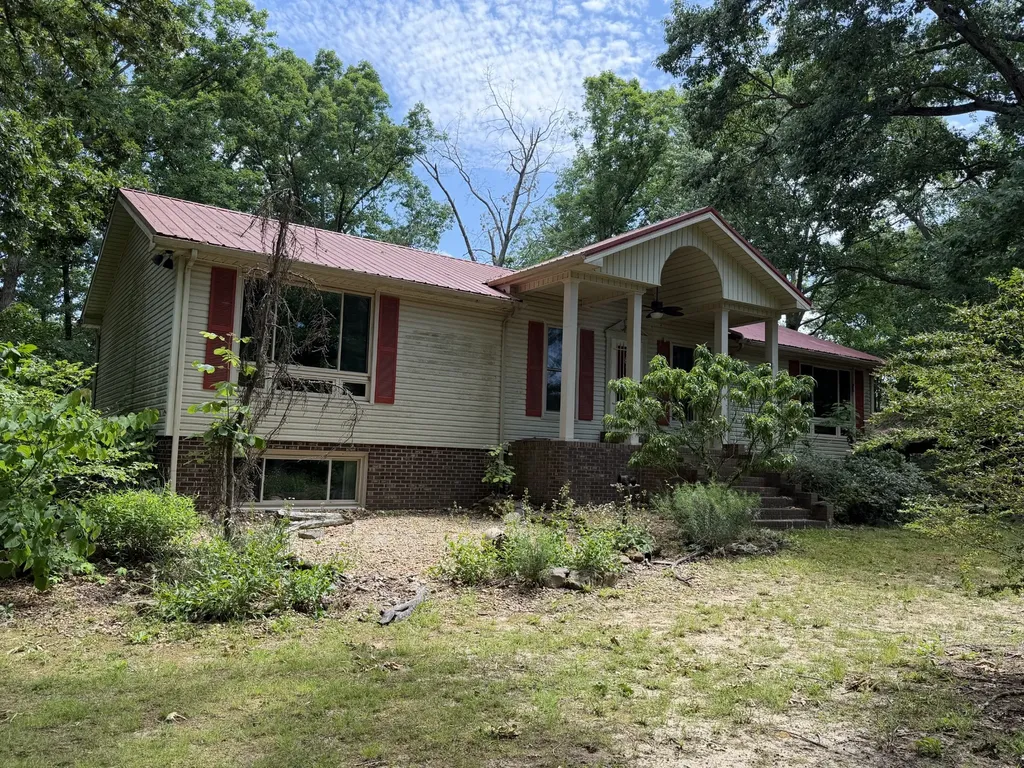 1045 Highland Drive Dickson TN 37055