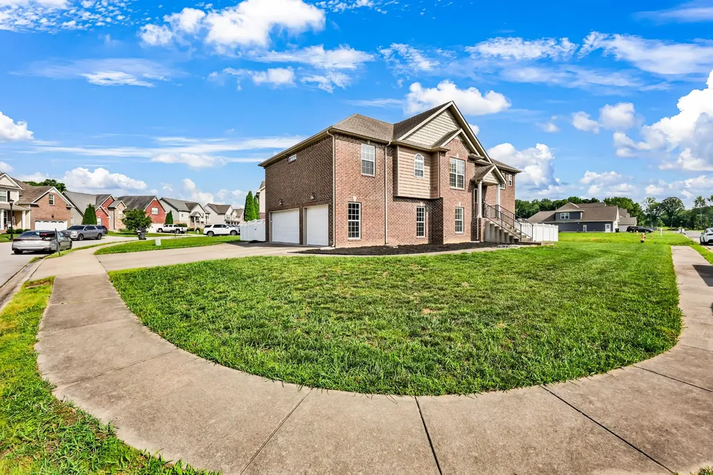 598 Press Grove Drive Clarksville TN 37043