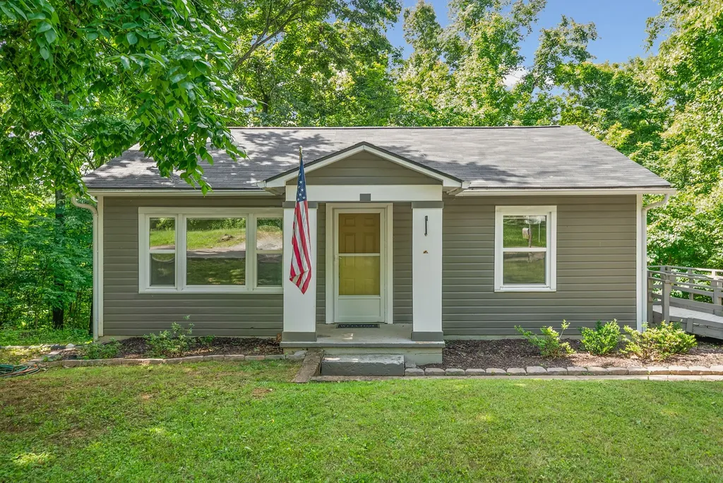 120 Circle Hill Drive Clarksville TN 37042