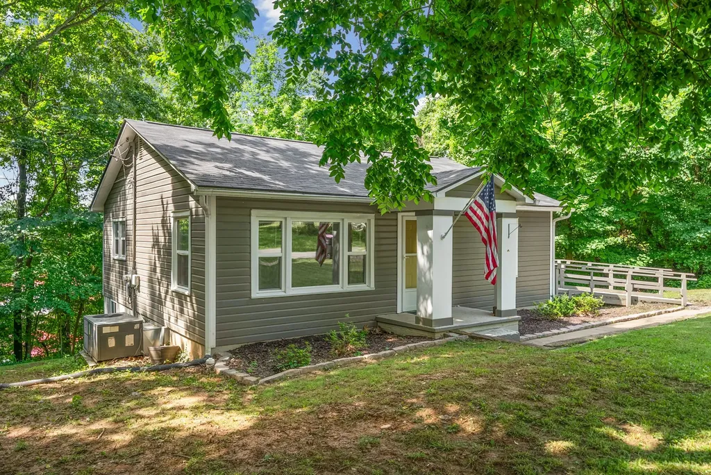 120 Circle Hill Drive Clarksville TN 37042