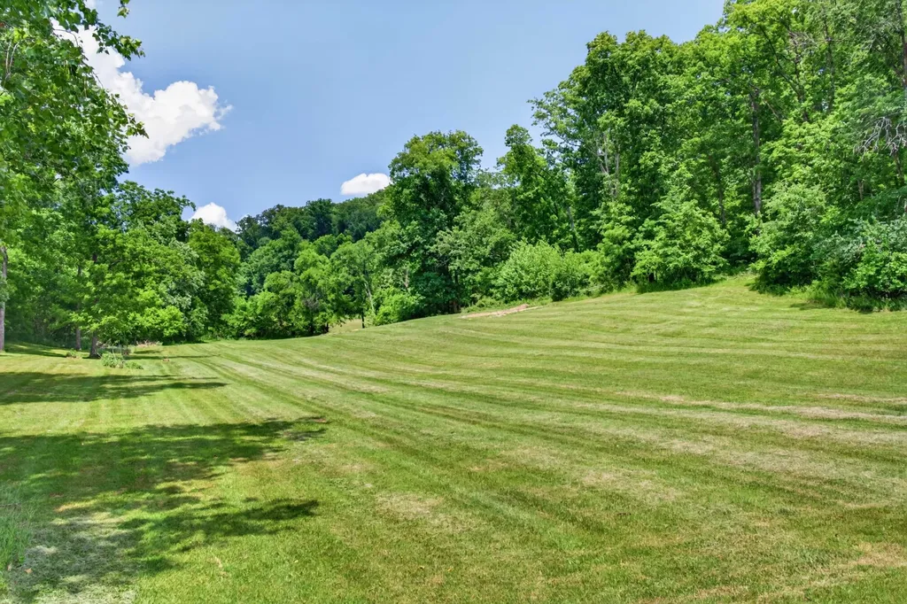 395B Allen Road Goodlettsville TN 37072