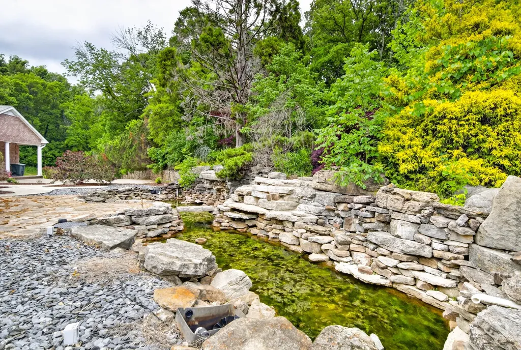 395B Allen Road Goodlettsville TN 37072