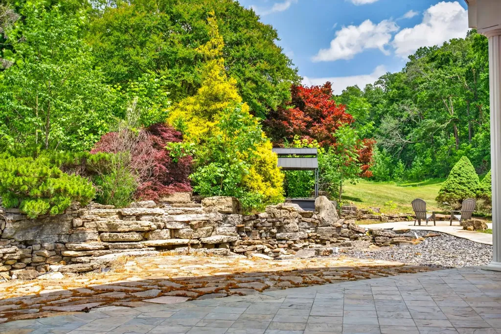 395B Allen Road Goodlettsville TN 37072