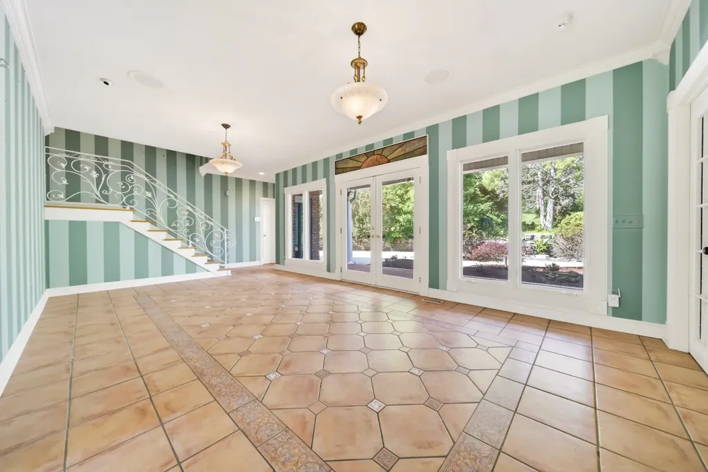 395B Allen Road Goodlettsville TN 37072