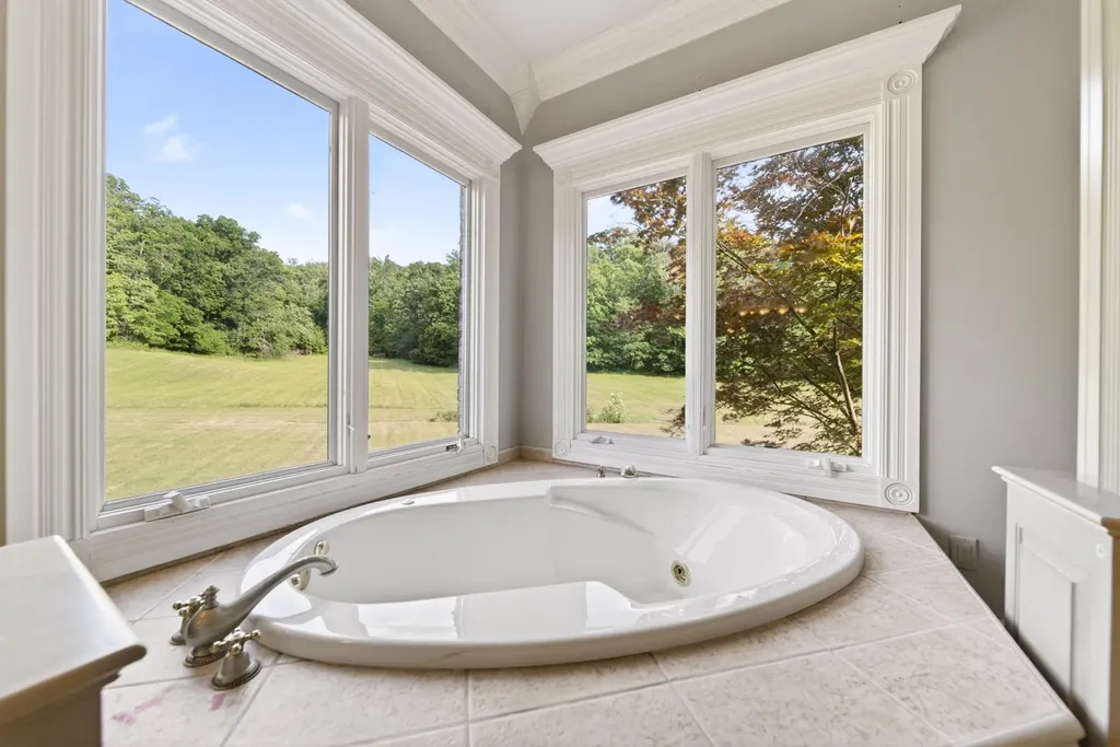 395B Allen Road Goodlettsville TN 37072