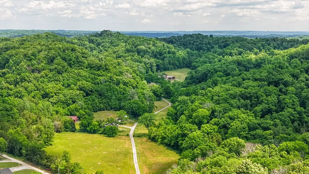 395B Allen Road Goodlettsville TN 37072