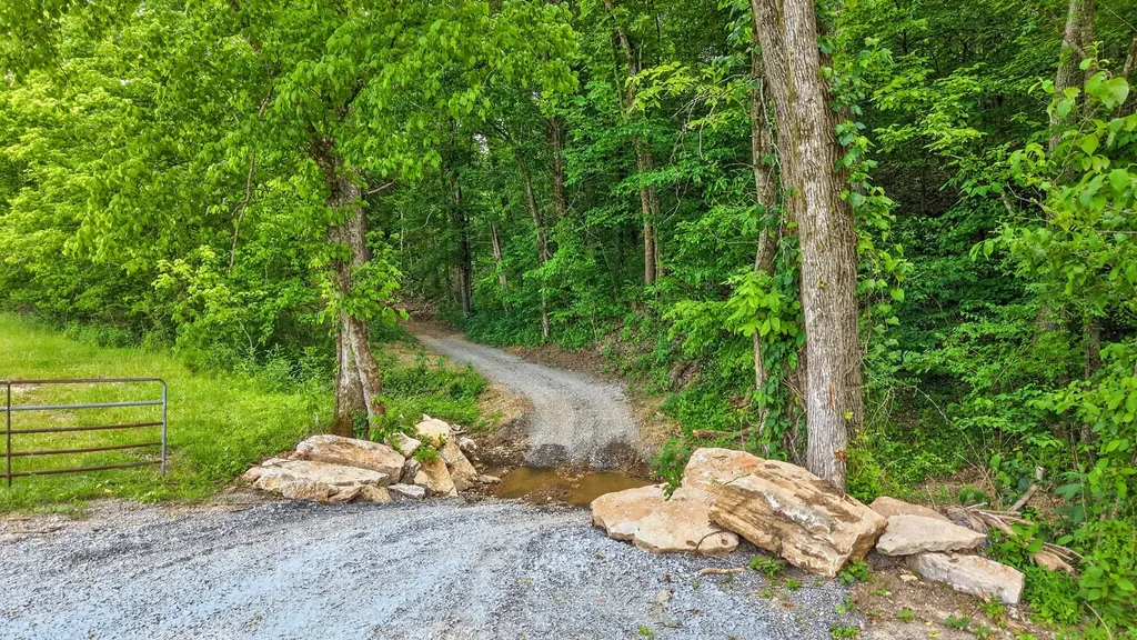 395B Allen Road Goodlettsville TN 37072