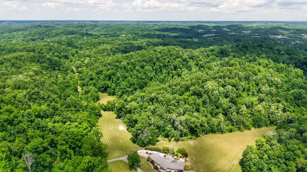 395B Allen Road Goodlettsville TN 37072