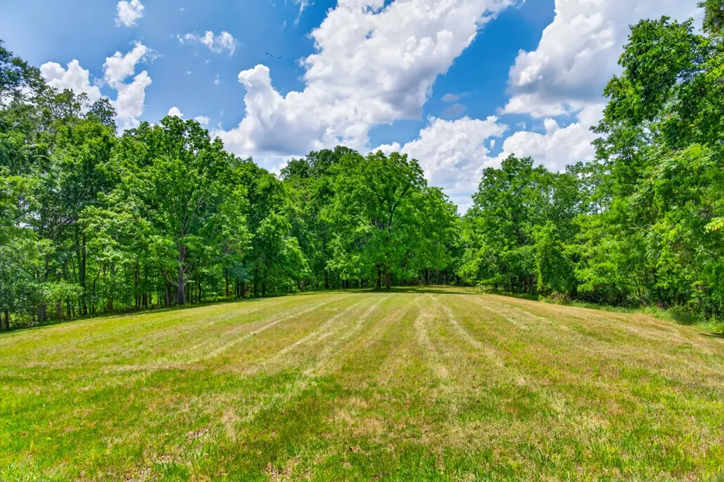 395B Allen Road Goodlettsville TN 37072