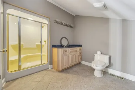 395B Allen Road Goodlettsville TN 37072
