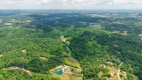 395B Allen Road Goodlettsville TN 37072