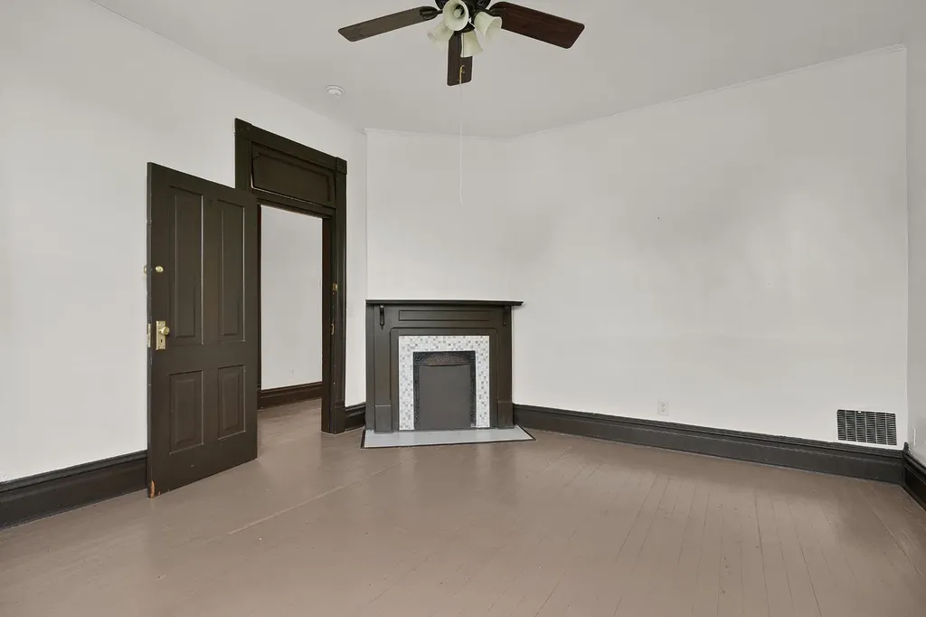 812 E 10th Street Chattanooga TN 37403