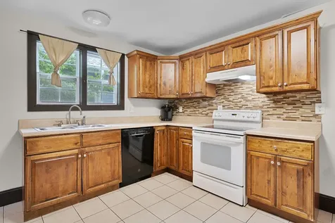 812 E 10th Street Chattanooga TN 37403