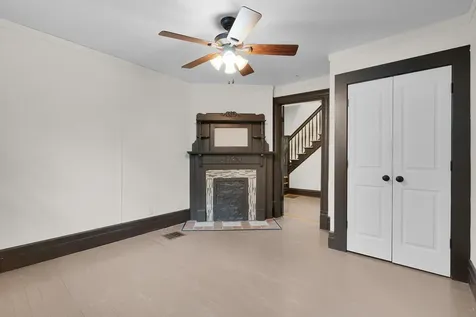 812 E 10th Street Chattanooga TN 37403