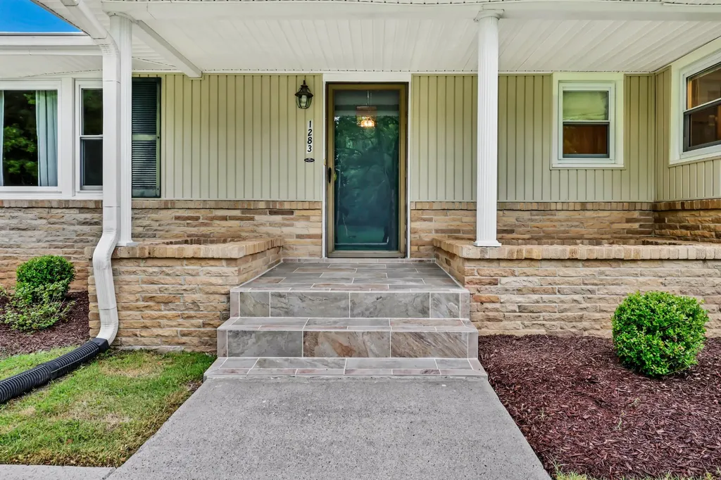 1283 Morgan Road Clarksville TN 37040