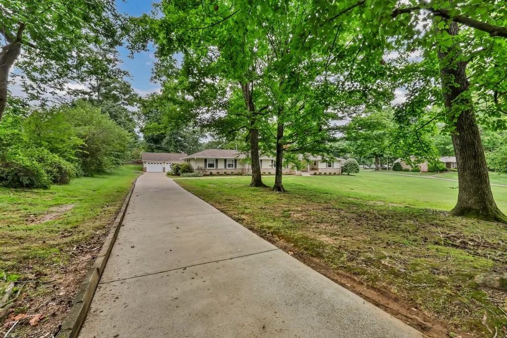 1283 Morgan Road Clarksville TN 37040
