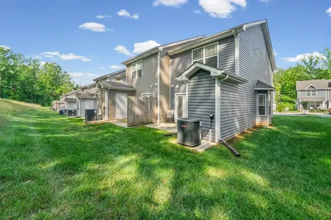 260 Woodland Valley Lane Clarksville TN 37040