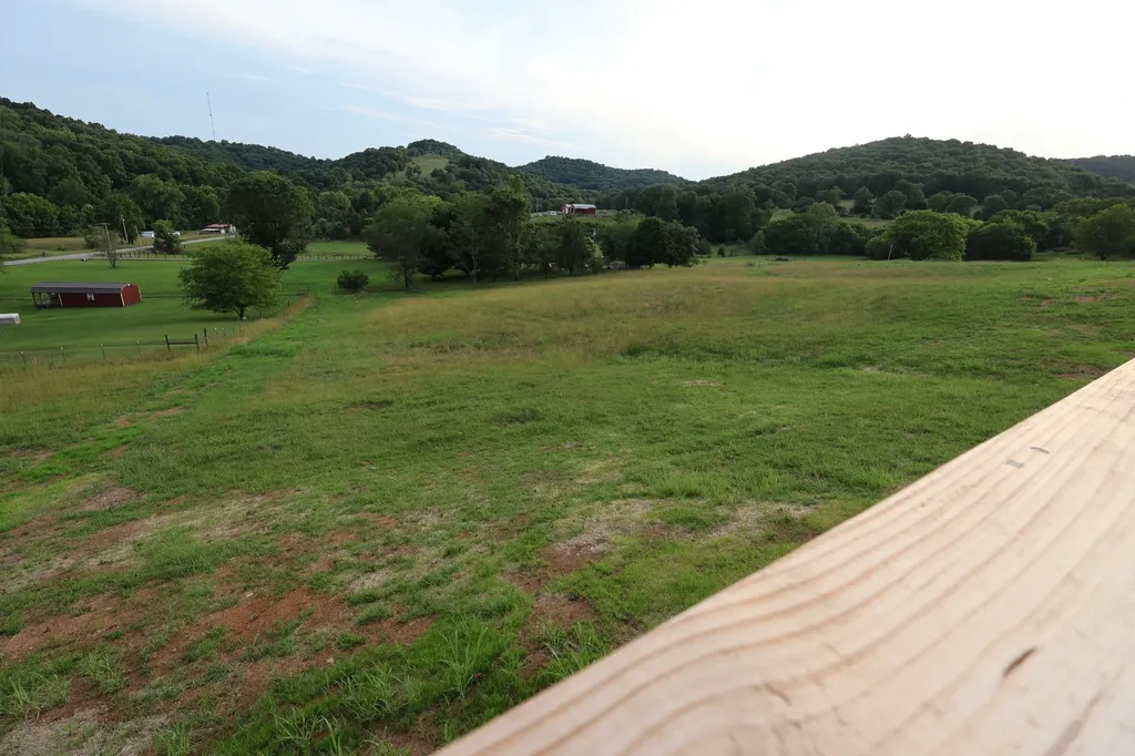 11 Wilkerson Hollow Lane Brush Creek TN 38547