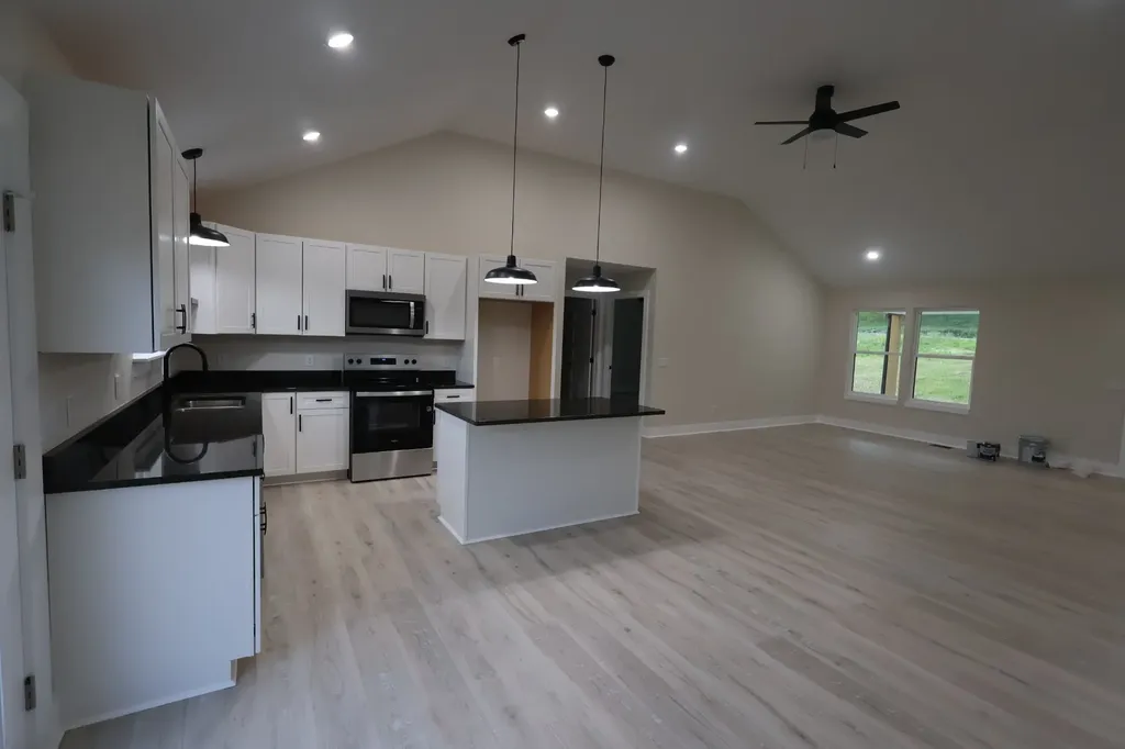 11 Wilkerson Hollow Lane Brush Creek TN 38547