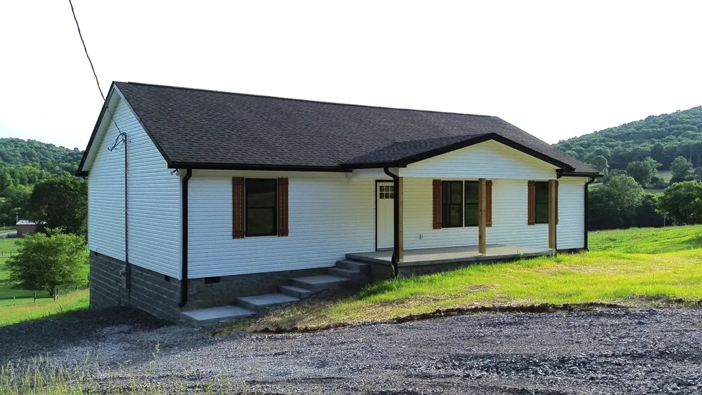 11 Wilkerson Hollow Lane Brush Creek TN 38547