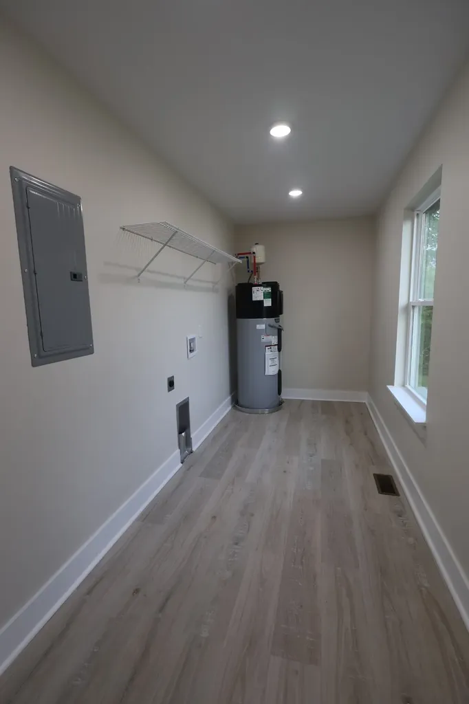 11 Wilkerson Hollow Lane Brush Creek TN 38547