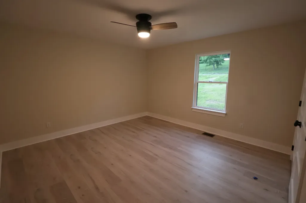 11 Wilkerson Hollow Lane Brush Creek TN 38547