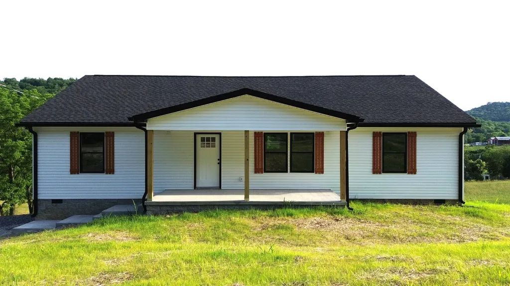 11 Wilkerson Hollow Lane Brush Creek TN 38547