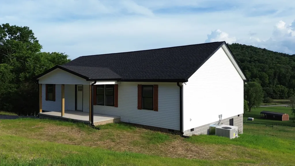 11 Wilkerson Hollow Lane Brush Creek TN 38547